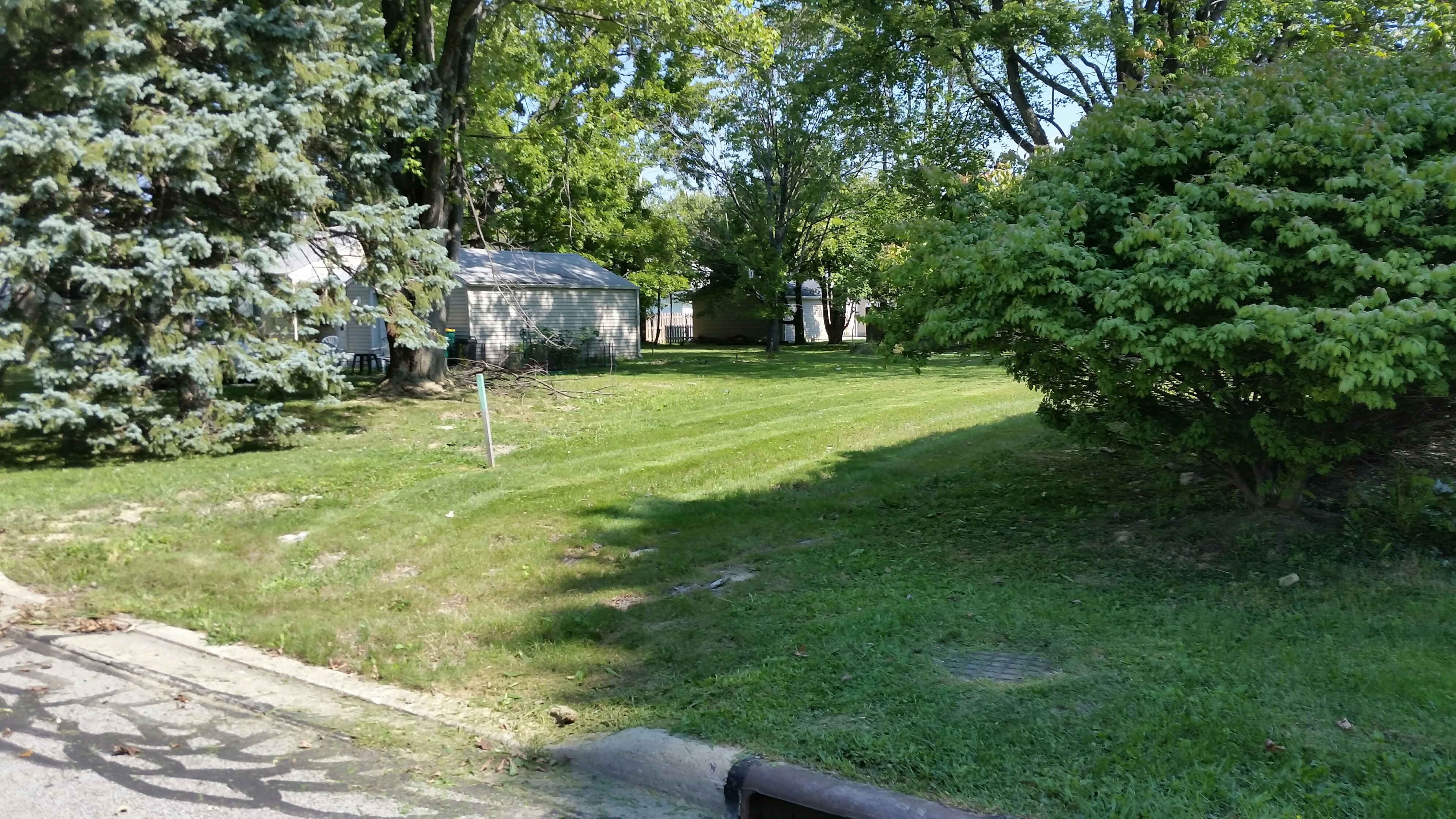 final25015wakerobinrd Lake County Land Bank